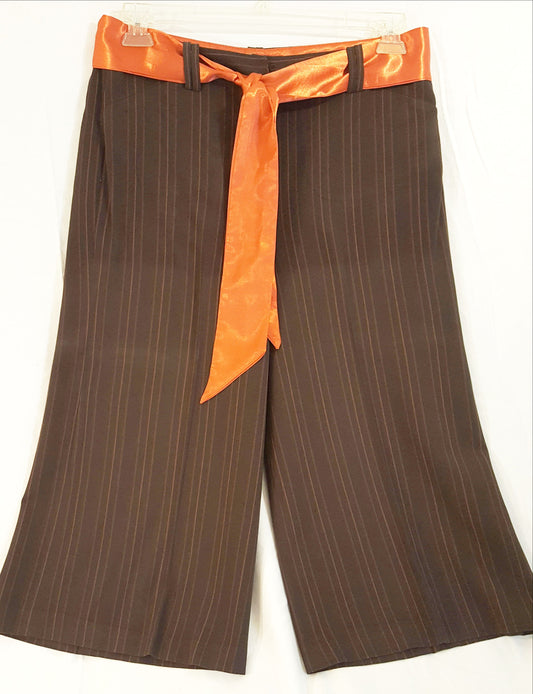 Larry Levine dress capris