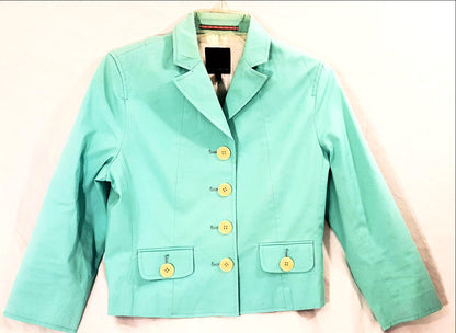 Limited Capri Pants Suit