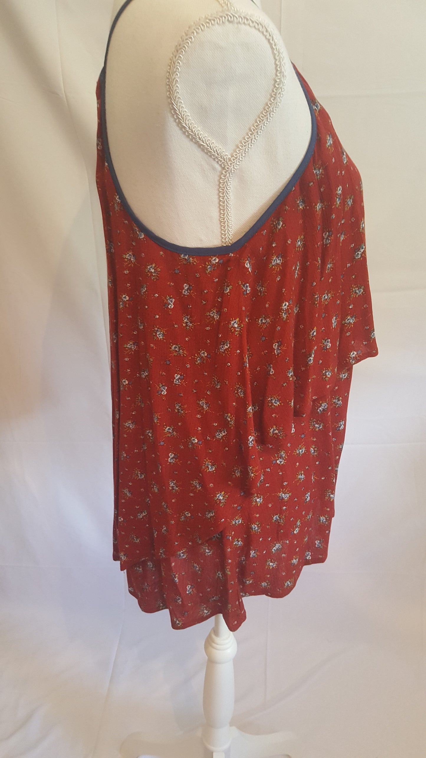 Harlowe Graham Dark Red Floral Hi-Low Layered Tank-New